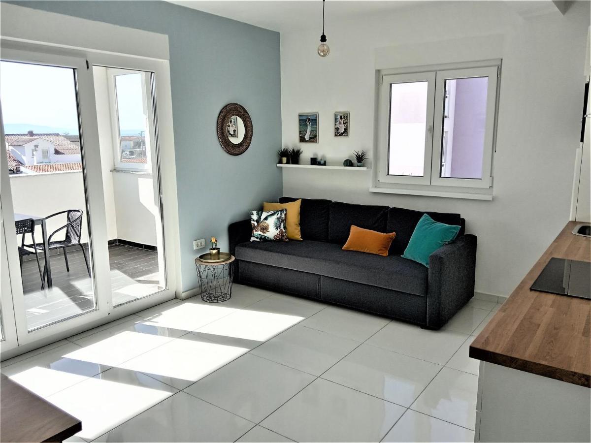 Apartment Ivetka Banjol Esterno foto
